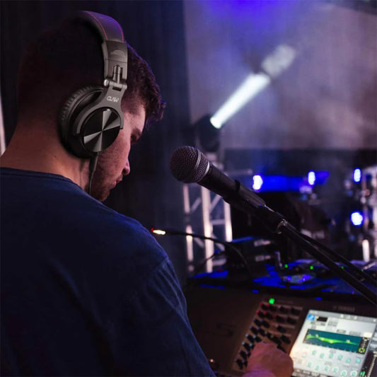 CLAW SM50 Pro Professional Studio Monitoring DJ Wired Over-Ear Headphones
